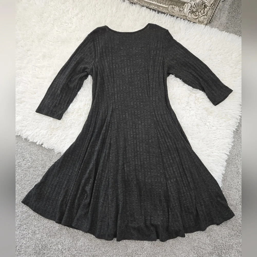 Torrid Size 2X Mini Hacci Skater Dress. Olive Green. Good preowned condition. - Picture 7 of 11